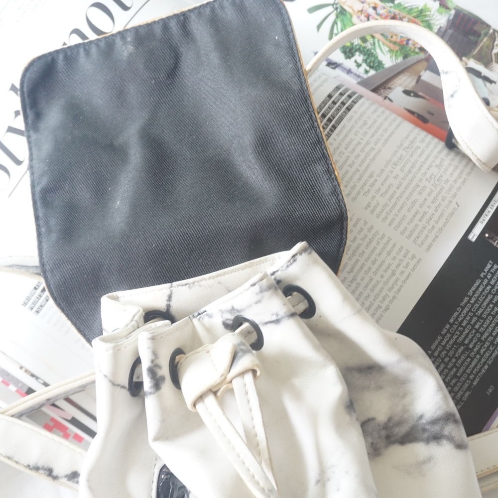 🌟Mini Marble Print Backpack - Picture 5 of 7